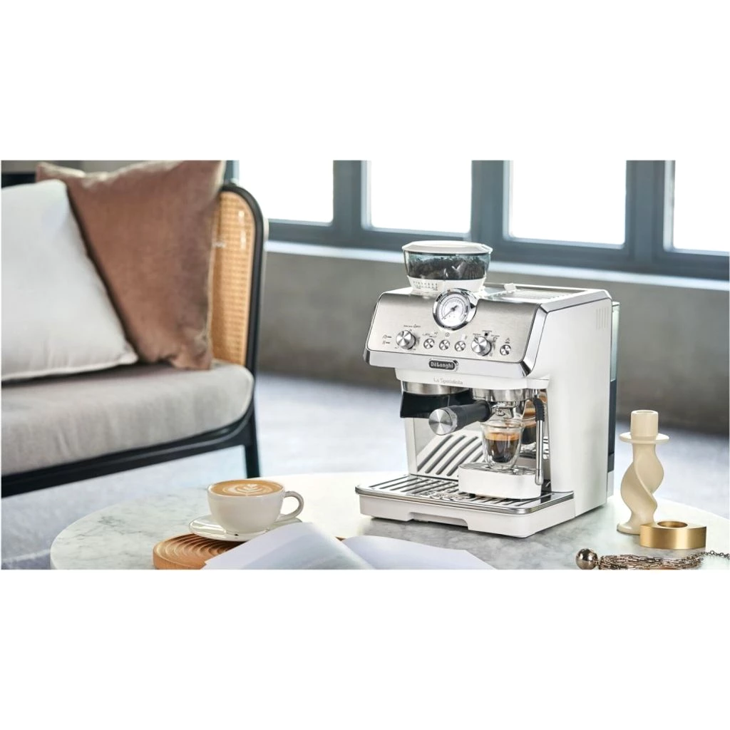 DeLonghi EC 9155.W La Specialista Arte