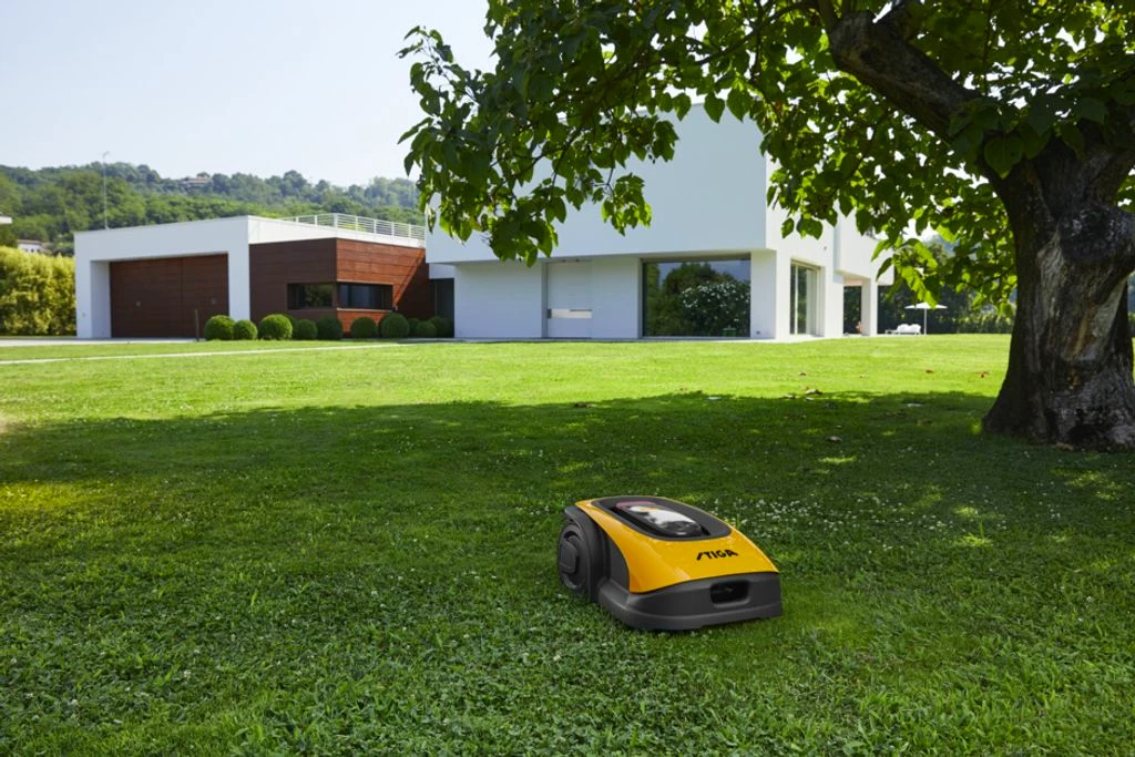 STIGA Rasenroboter A 500, kabellos, autonom, für Rasenflächen von 500 m²